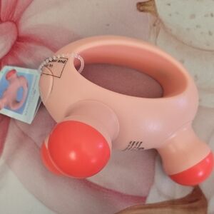 Lomi Handheld Massager